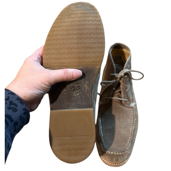 UGG Men's Brown Suede Boots - Picture 4 of 6
